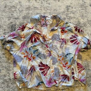 Floral Women's Crop Button Up Top
